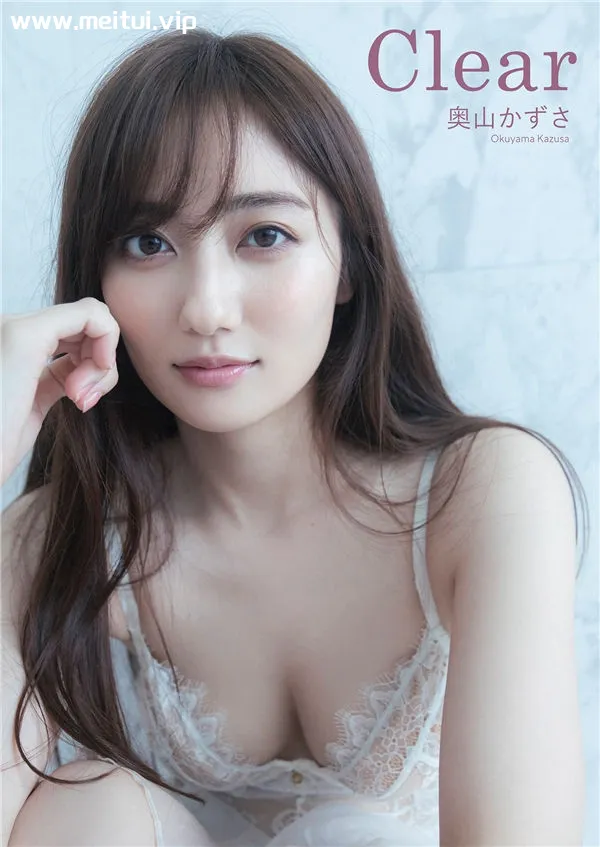奥山和纱写真集《Clear》高清全本[47P]-美腿之家