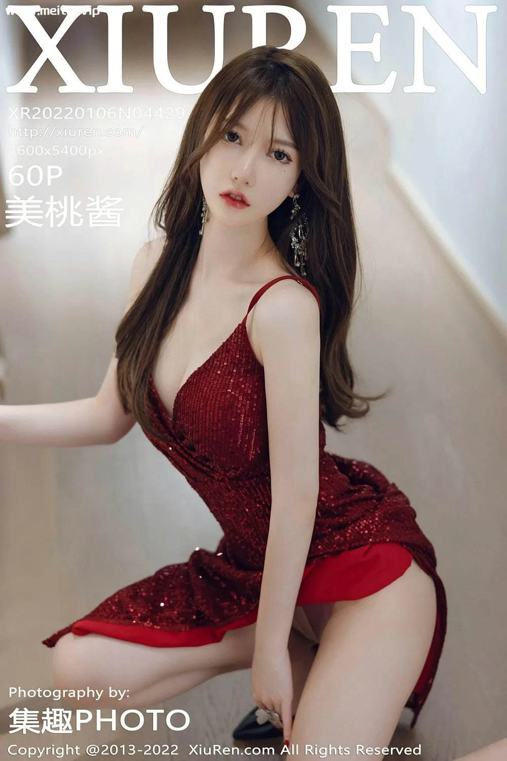[XiuRen秀人网] 2022.01.06 No.4429 美桃酱 长裙搭配原色丝袜内衣 性感写真 [60+1P]-美腿之家
