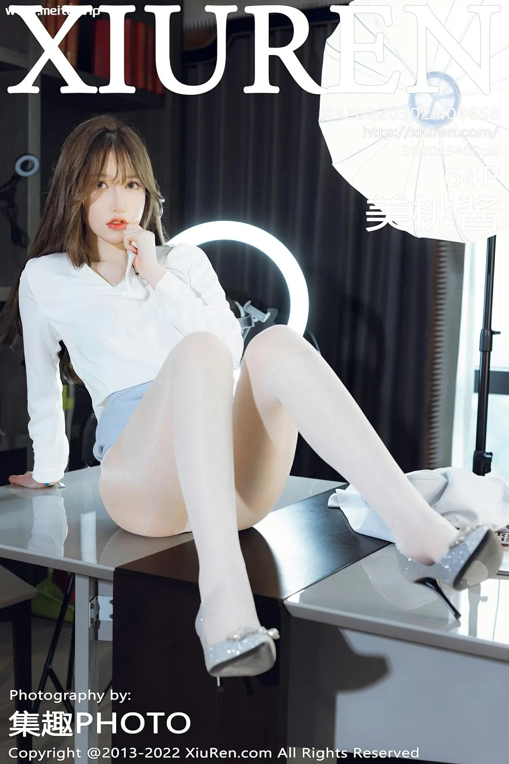 [XiuRen秀人网] 2022.03.02 No.4658 美桃酱 蓝色内衣 白色丝袜 性感写真 [64+1P]-美腿之家