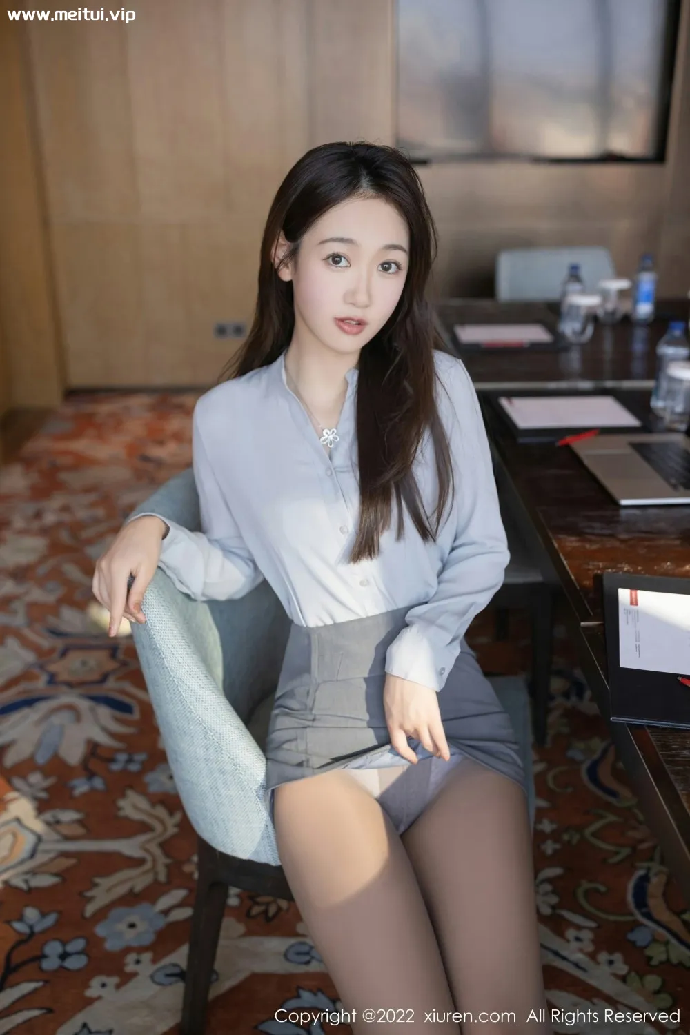 [XiuRen秀人网] 2022.05.16 No.5016 唐安琪 珠三角旅拍写真 性感蓝紫灰蕾丝内衣[77+1P]-美腿之家
