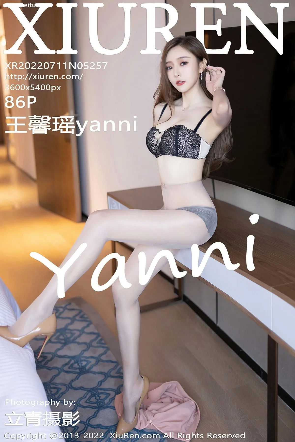 [XiuRen秀人网] 2022.07.11 No.5257 王馨瑶yanni 黑色蕾丝内衣 性感写真 [86+1P]-美腿之家