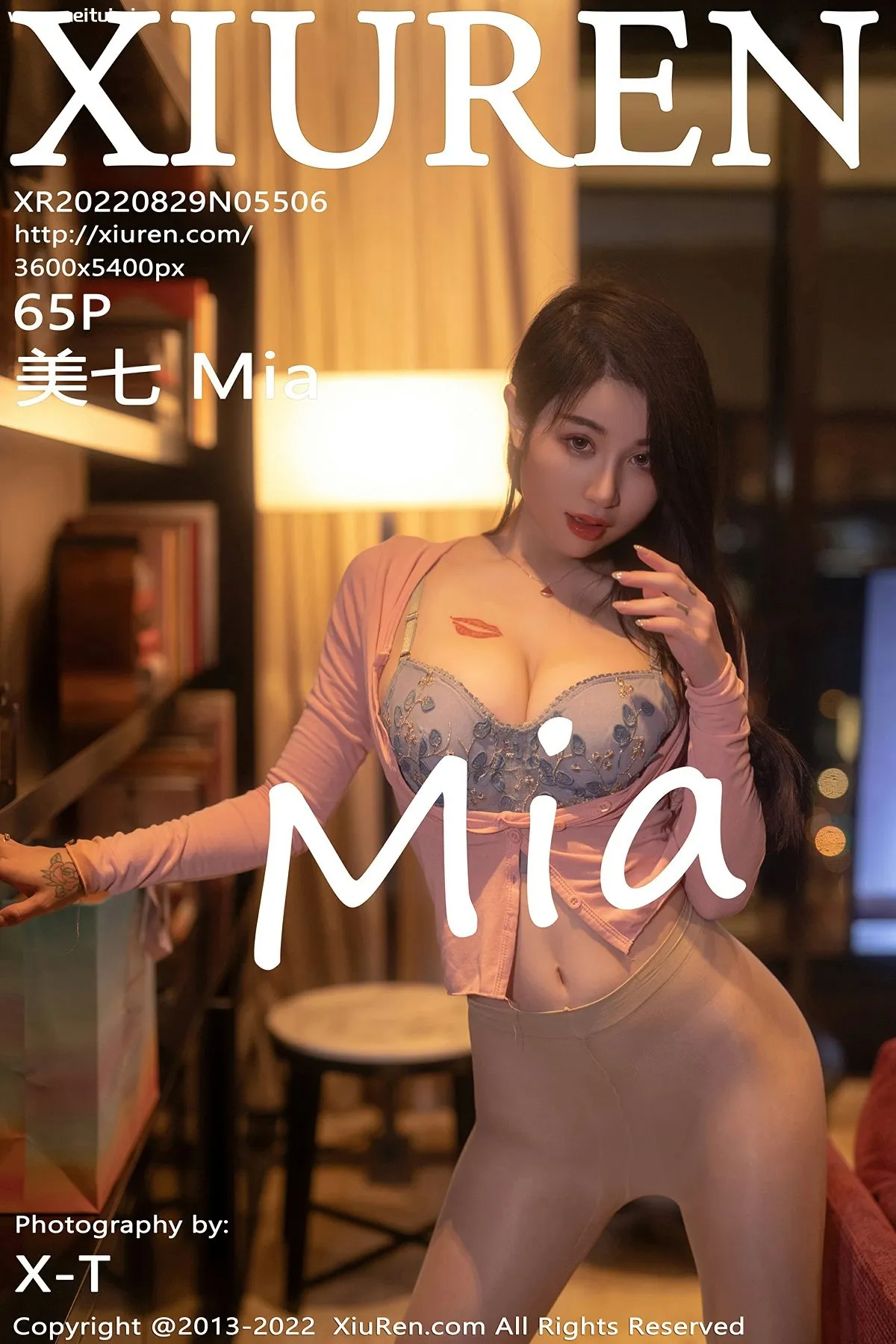 [XiuRen秀人网] 2022.08.29 No.5506 美七 Mia 性感原色丝袜 西双版纳旅拍写真 [65+1P]-美腿之家