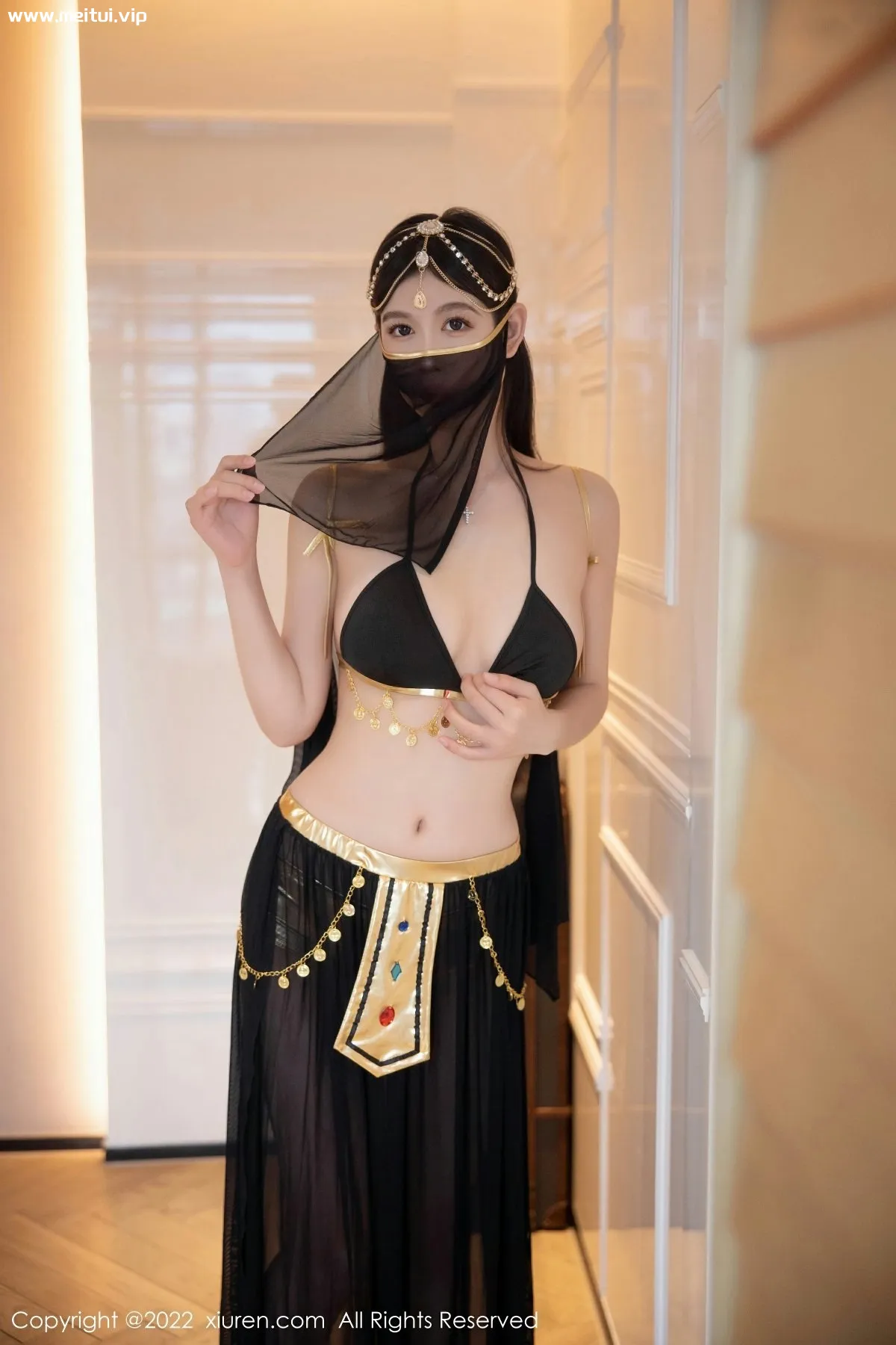 [XiuRen秀人网] 2022.11.14 No.5849 李雅柔182CM 高挑身姿 性感写真 [65+1P]-美腿之家