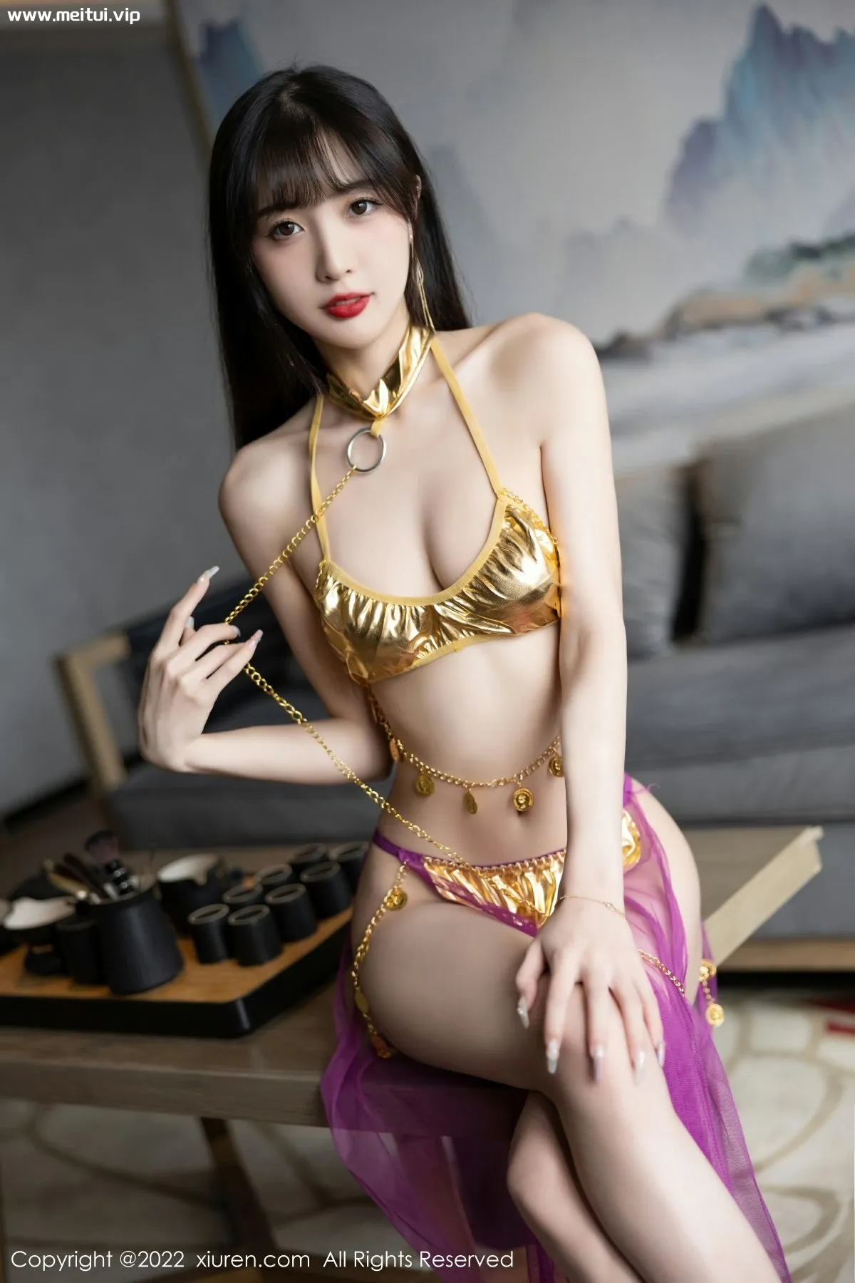 [XiuRen秀人网] 2022.11.23 No.5901 林星阑 金色比基尼 性感写真 [71+1P]-美腿之家