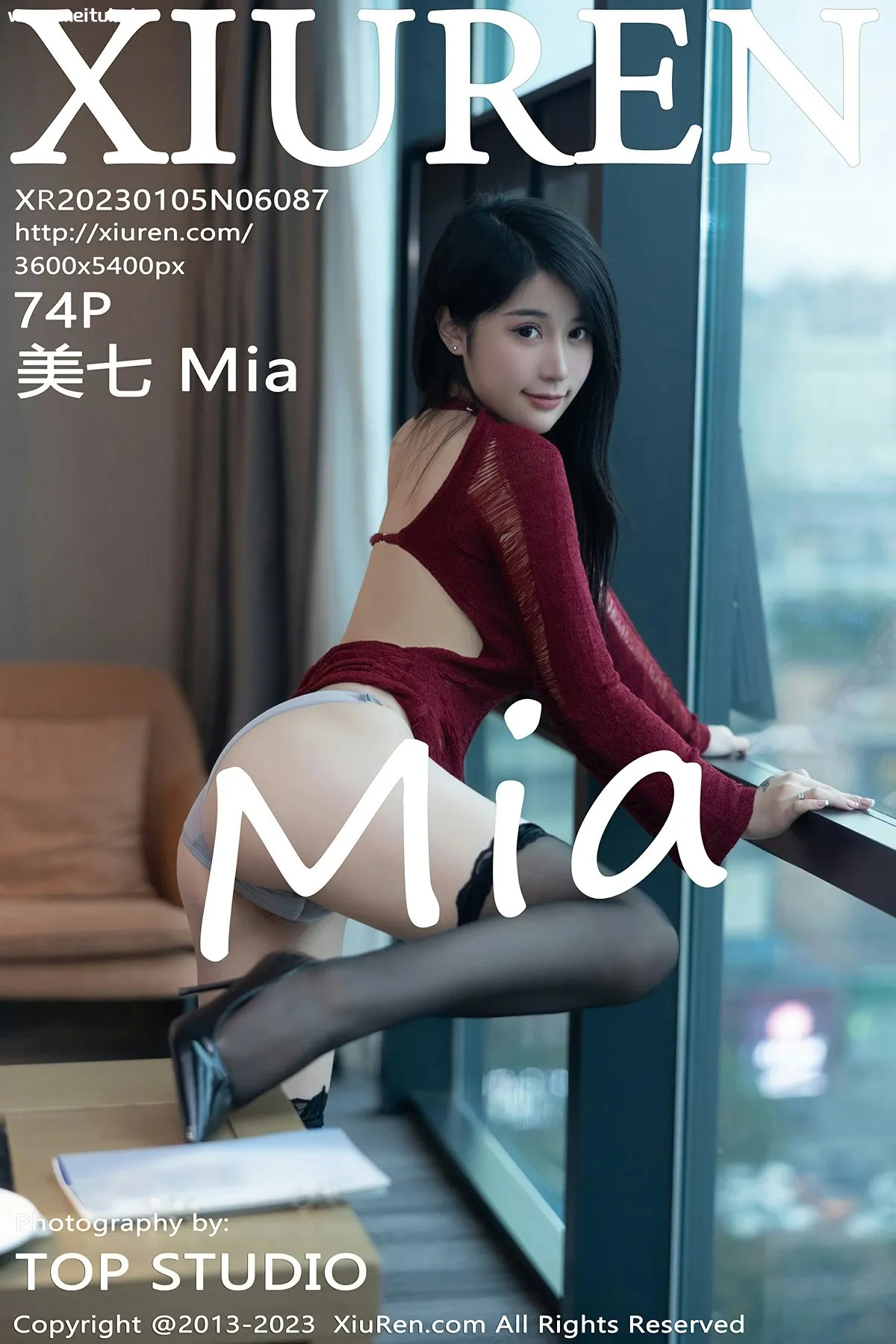[XiuRen秀人网] 2023.01.05 No.6087 美七 Mia 红色服饰 魅惑黑丝 性感写真 [74+1P]-美腿之家