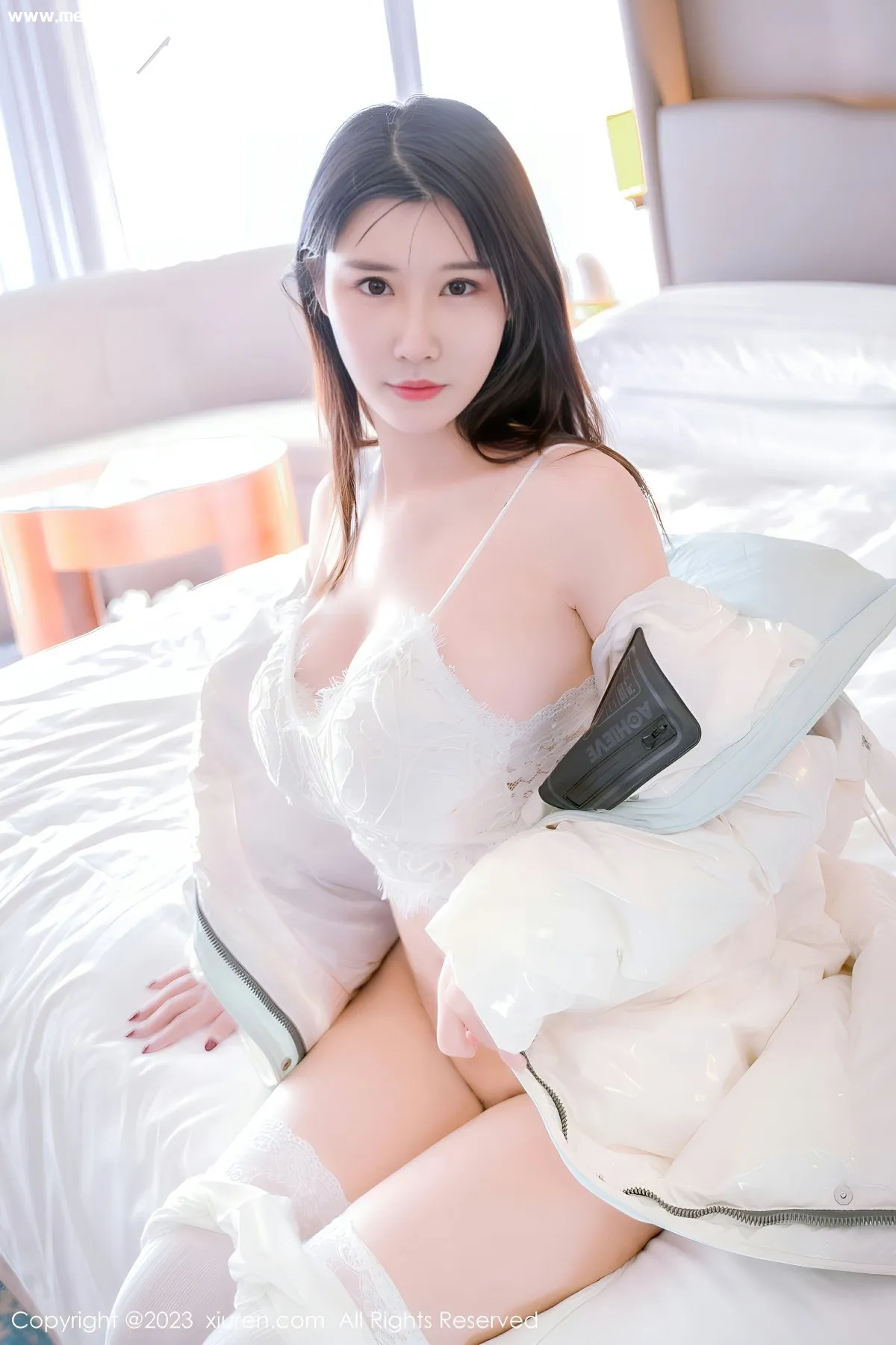 [XiuRen秀人网] 2023.01.13 No.6128 夏沫沫tifa 少妇风E罩杯大灯 阳朔旅拍写真 [63+1P]-美腿之家