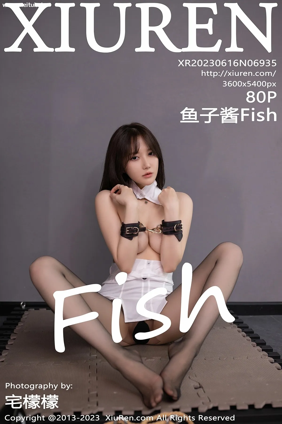 [XiuRen秀人网] 2023.06.16 No.6935 鱼子酱Fish 魅惑黑丝 性感写真 [80+1P]-美腿之家