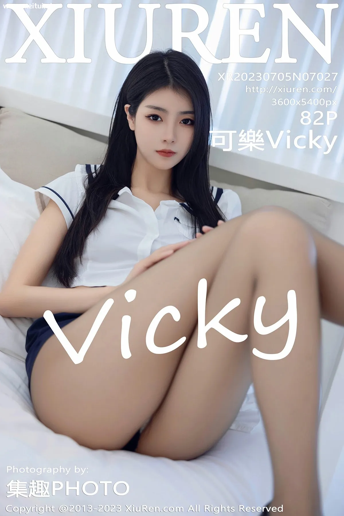 [XiuRen秀人网] 2023.07.05 No.7027 可樂Vicky 魅惑黑丝短裙 性感写真 [82+1P]-美腿之家