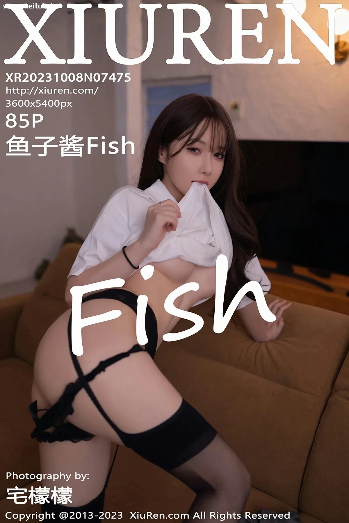 [XiuRen秀人网] 2023.10.08 No.7475 鱼子酱Fish 性感短裙魅惑黑丝日本旅拍写真 [85+1P]-美腿之家