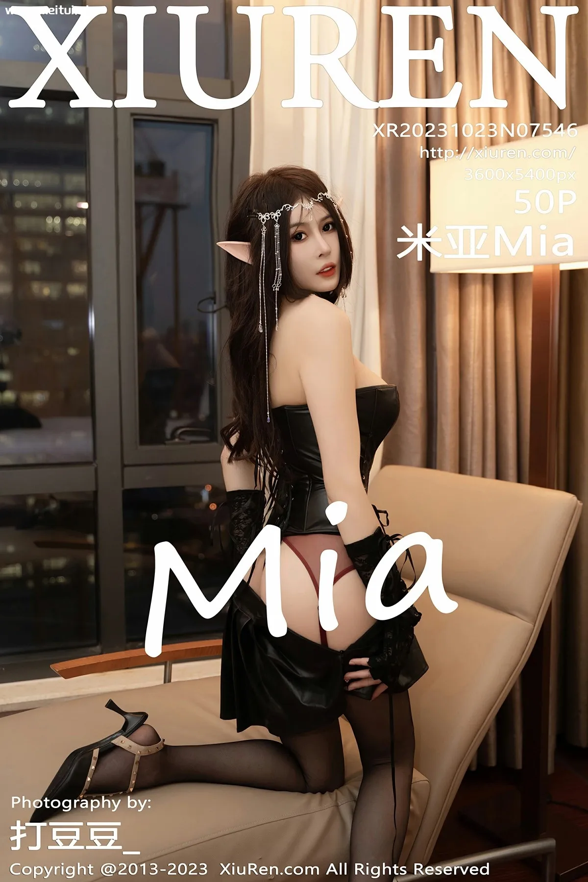 [XiuRen秀人网] 2023.10.23 No.7546 米亚Mia 魅惑黑丝 性感写真 [50+1P]-美腿之家