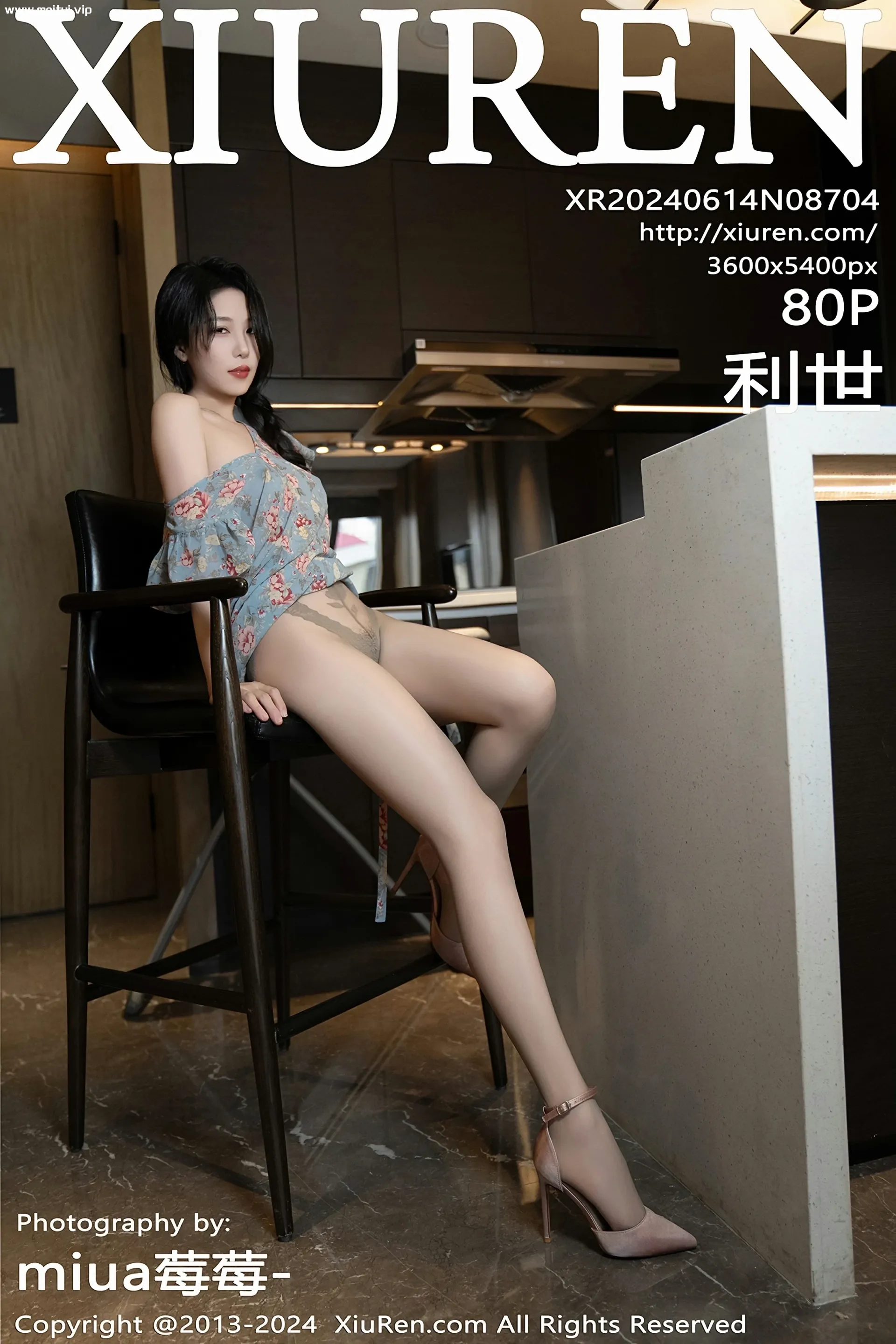 [XiuRen秀人网] 2024.06.14 No.8704 利世 蓝灰色花纹图案连衣短裙 性感写真 [80+1P]-美腿之家