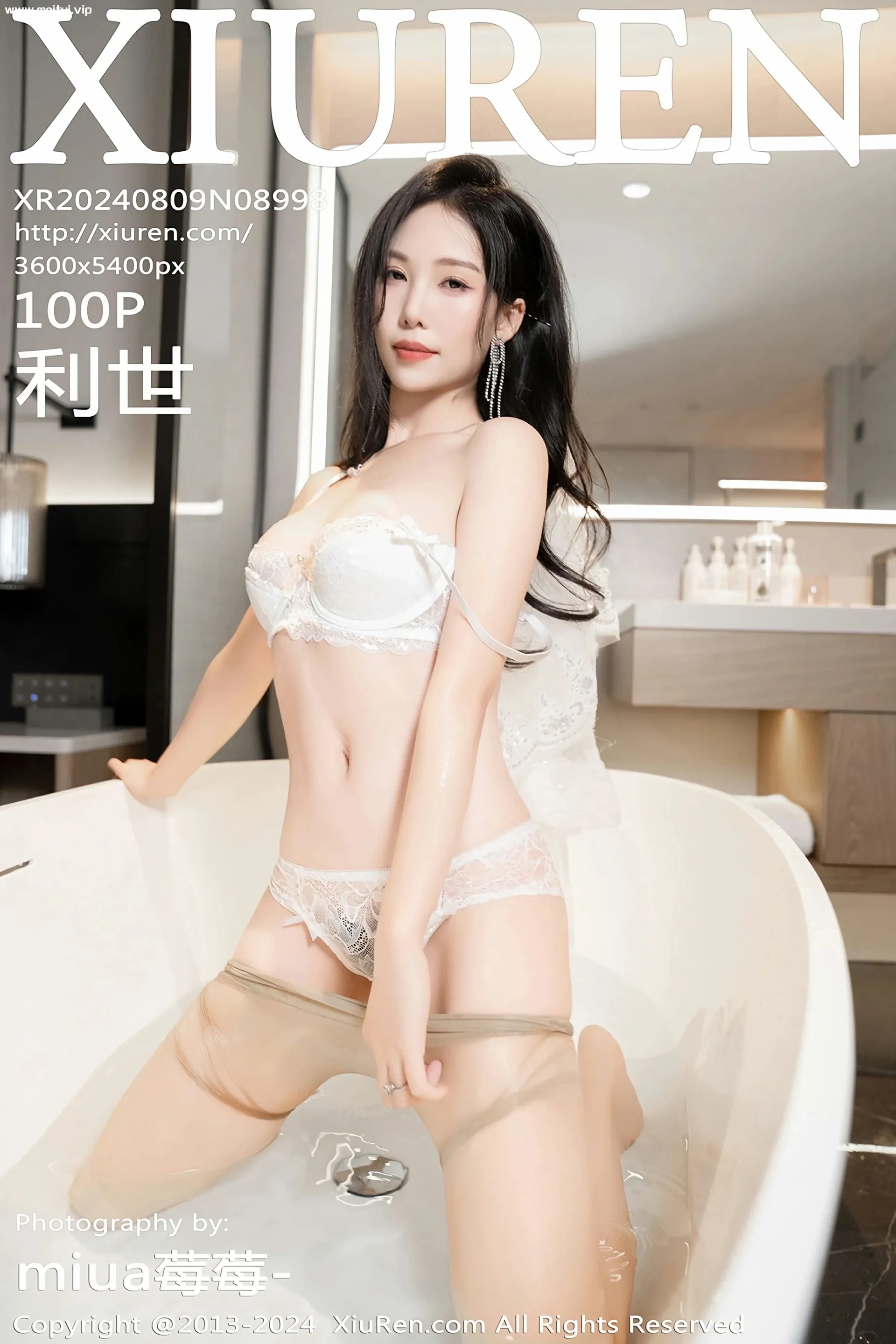 [XiuRen秀人网] 2024.08.09 No.8998 利世 白色婚纱 魅惑肉丝 性感写真 [100+1P]-美腿之家