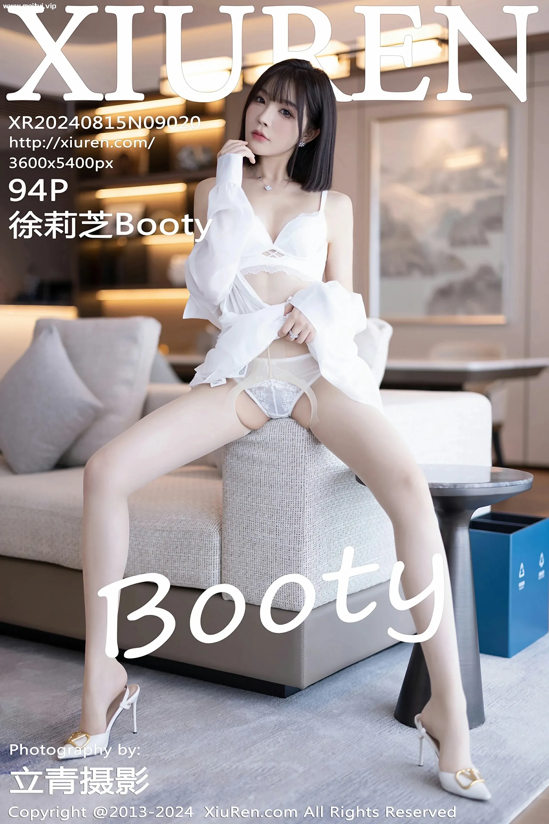 [XiuRen秀人网] 2024.08.15 No.9020 徐莉芝Booty 连衣短裙 白色丝袜 性感写真 [94+1P]-美腿之家