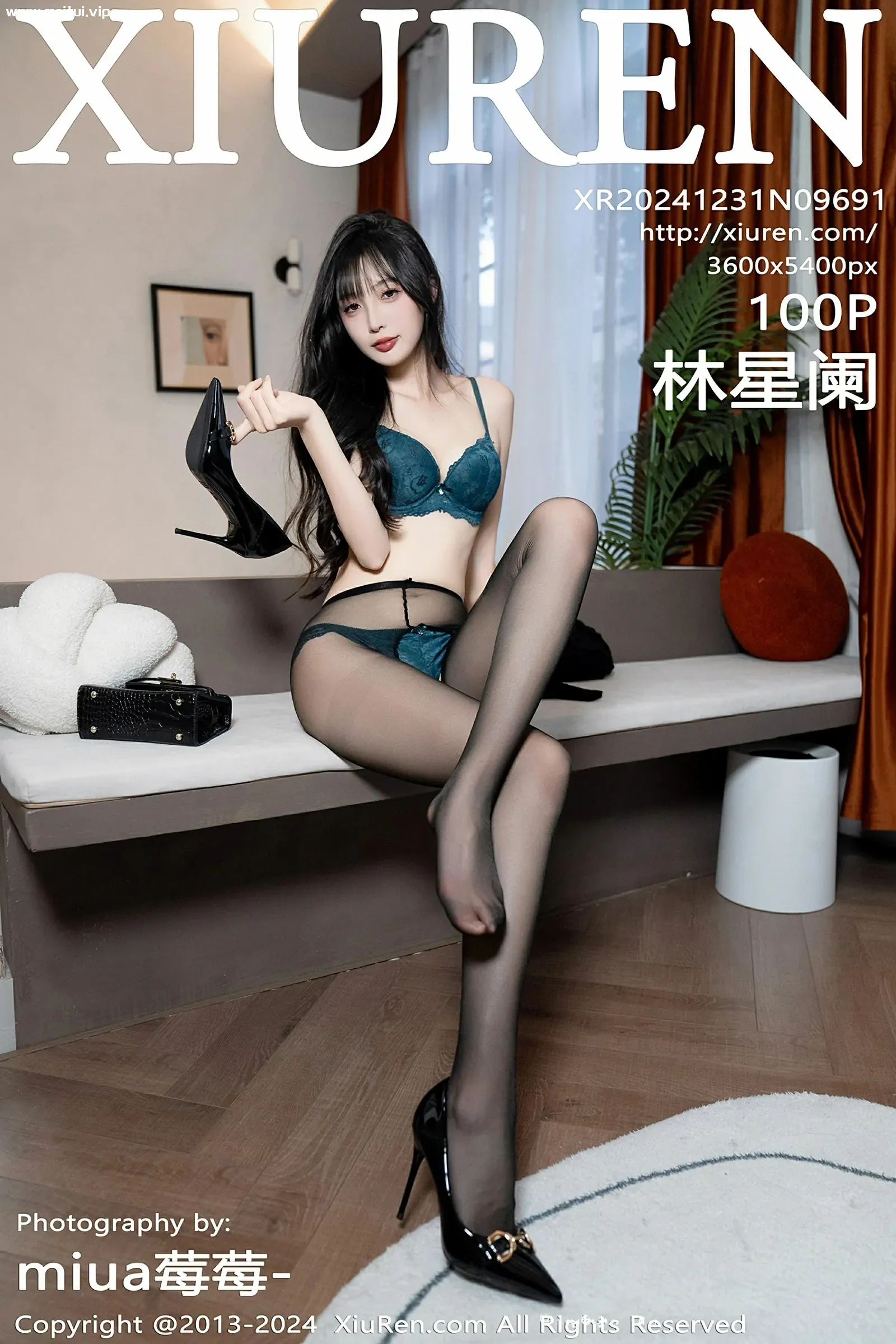 [XiuRen秀人网] 2024.12.31 No.9691 林星阑 白色短裙 墨绿色内衣 性感写真 [100+1P]-美腿之家