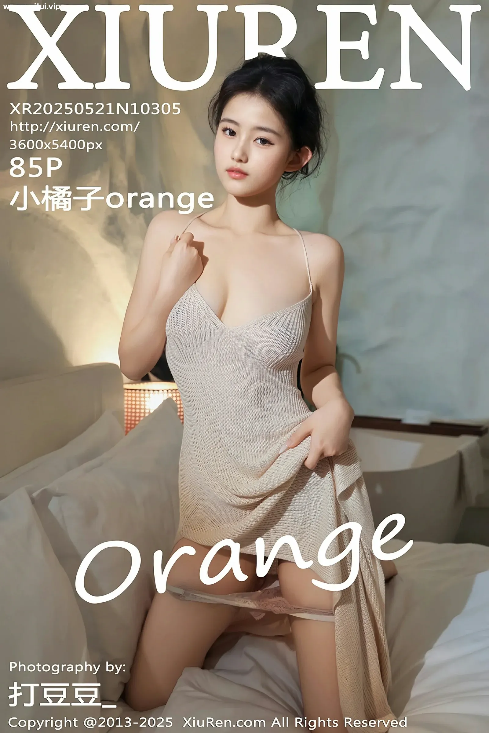 [XiuRen秀人网] 2025.05.21 No.10305 小橘子orange 米色长裙 性感写真 [46+1P]-美腿之家