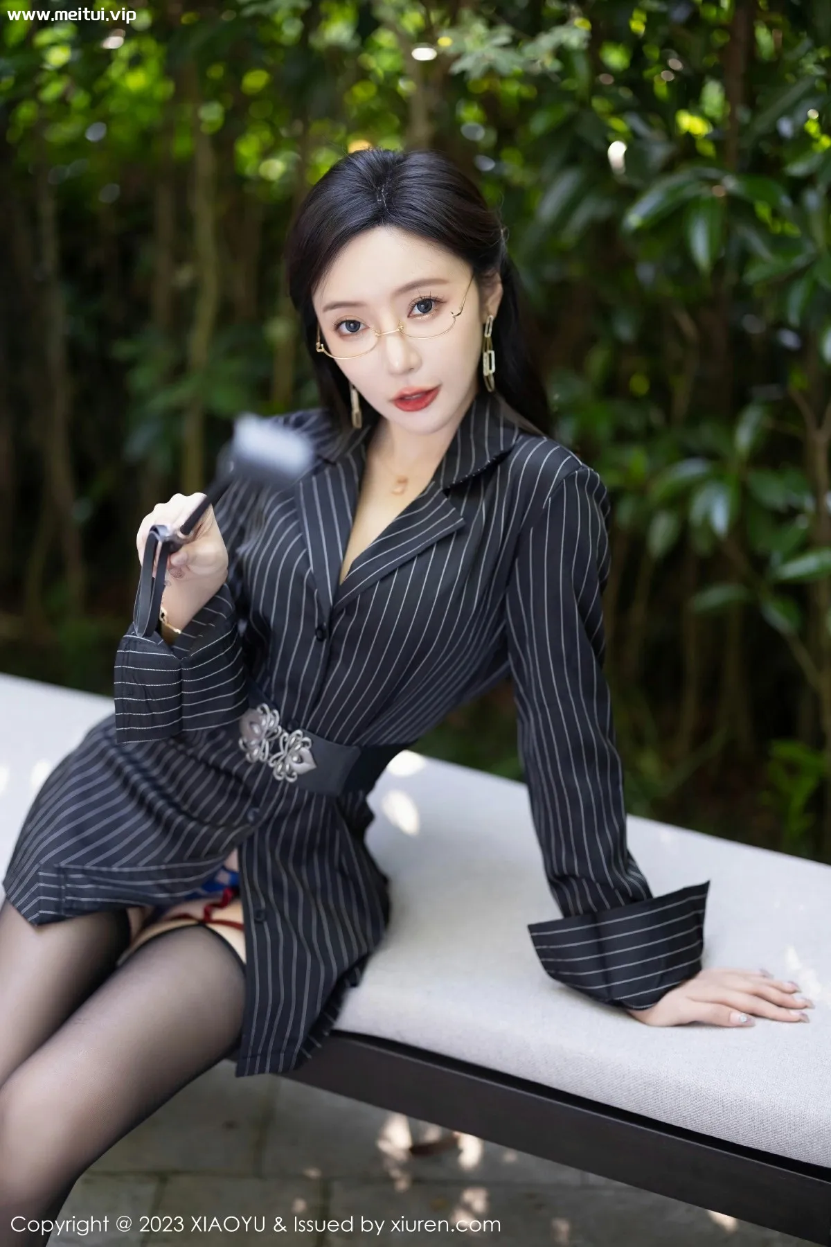 [XIAOYU语画界] 2023.07.04 VOL.1062 王馨瑶yanni 性感黑色职业装 贵州写真 [90+1P]-美腿之家
